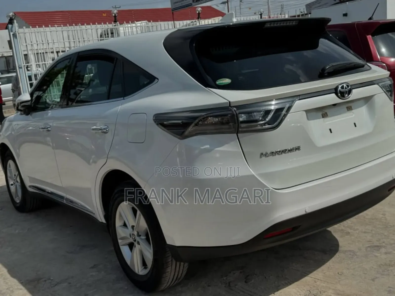 Toyota Harrier 2.0 2015 White