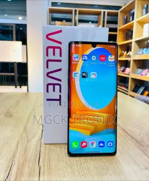 New LG Velvet 128 GB Black