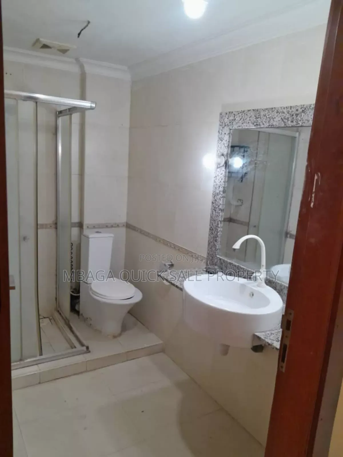 2bdrm Apartment in Upanga for sale