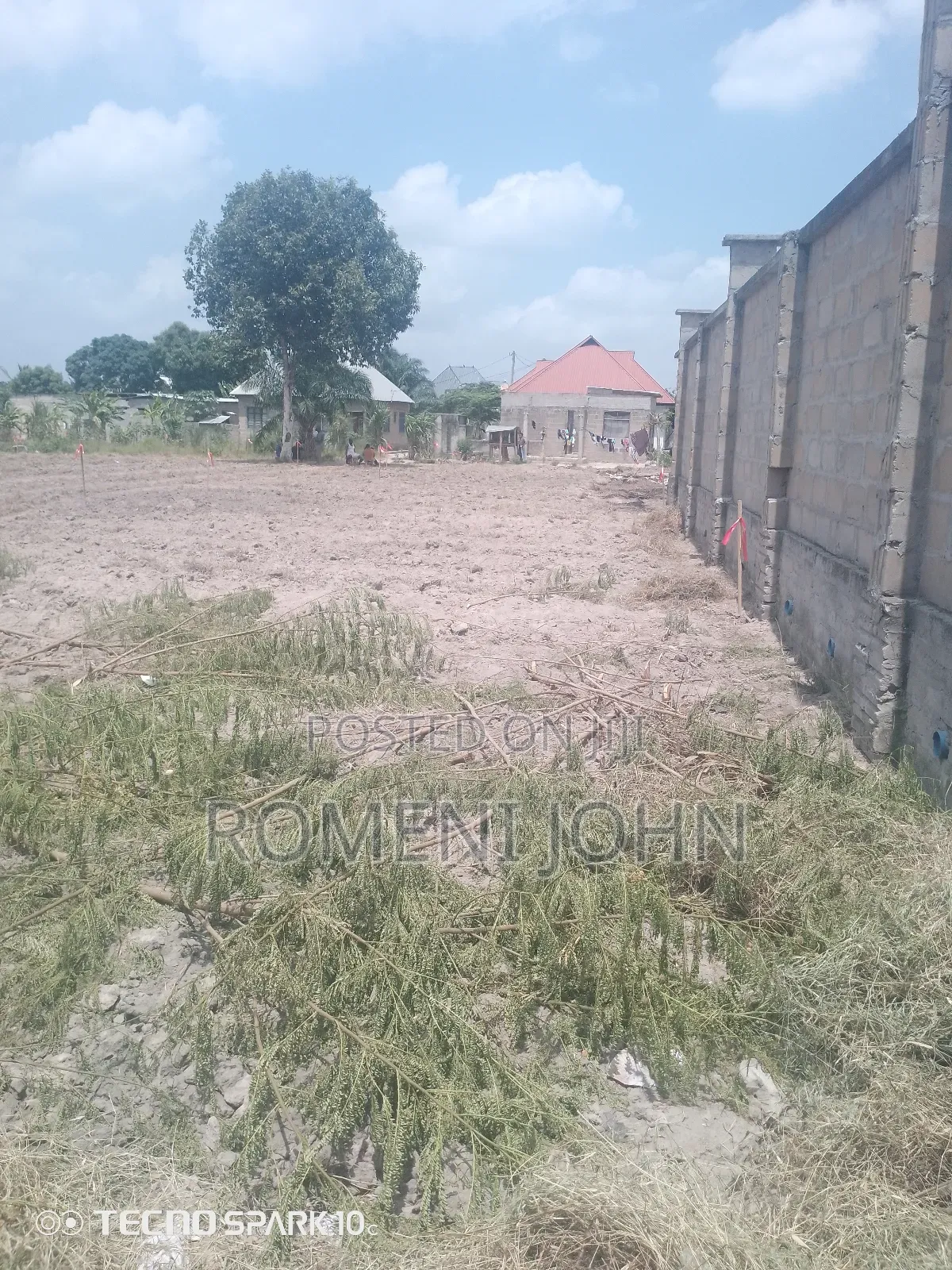 Kiwanja Sqmita 400 Kinauzwa Milioni 10 Majohe Viwege.