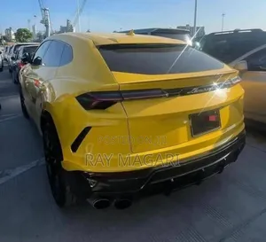 Lamborghini Urus Base 4dr AWD 2020 Yellow