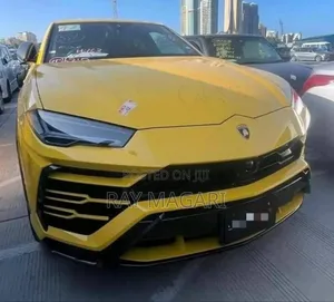 Lamborghini Urus Base 4dr AWD 2020 Yellow