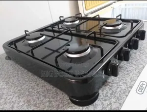 4 Burners Gass Cooker