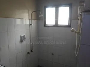 6bdrm House in Tabata for sale