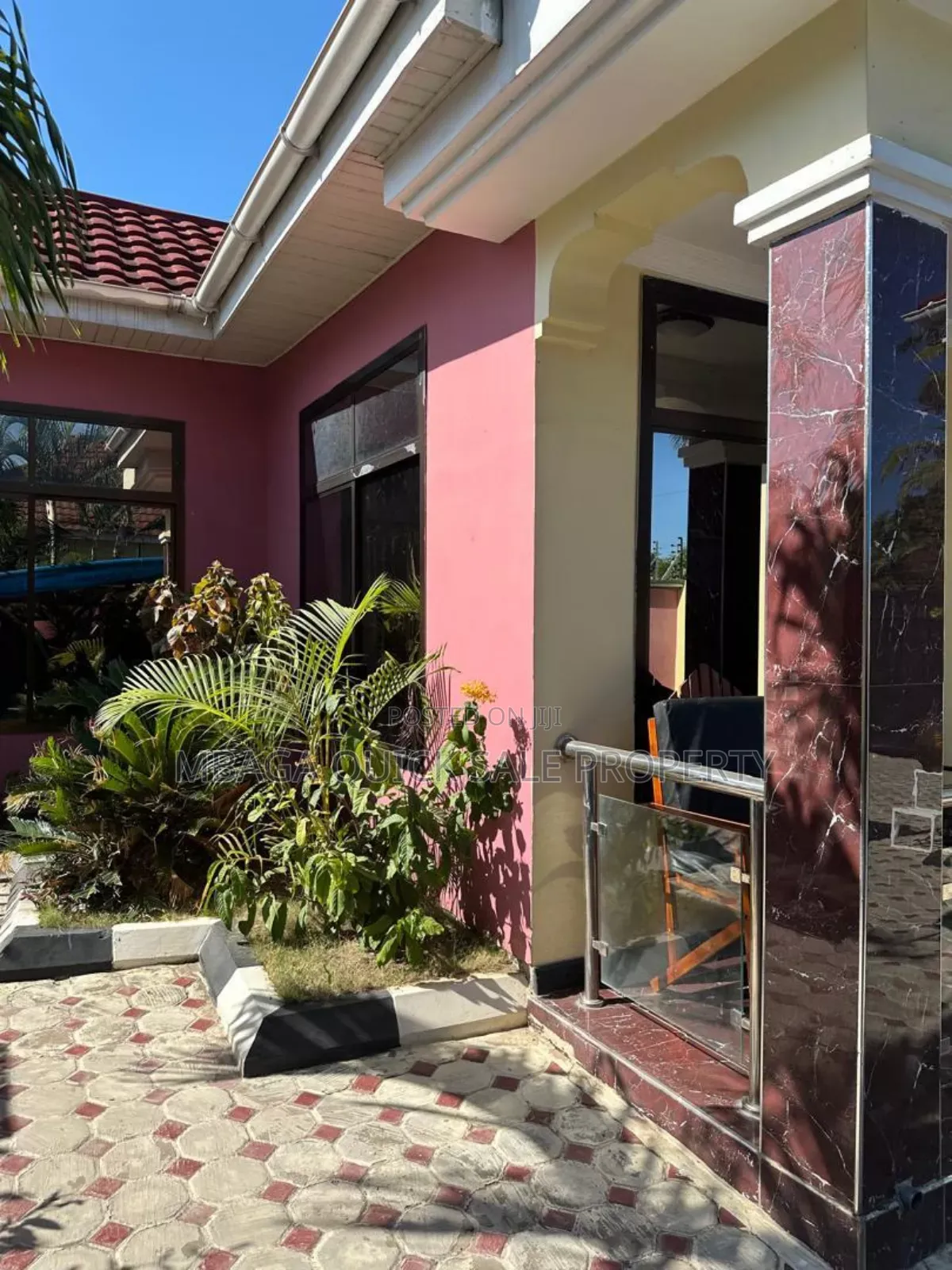 3bdrm Apartment in Ununio, Kinondoni for rent