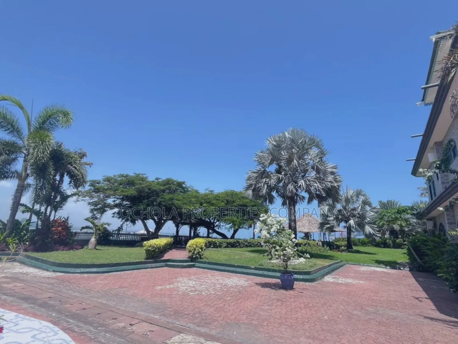 Furnished 3bdrm Villa in Masaki for rent
