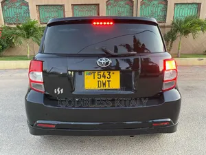Toyota IST 2008 Black