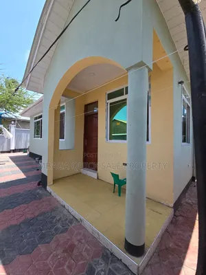 3bdrm House in Goba Njia 4, Bunju for sale