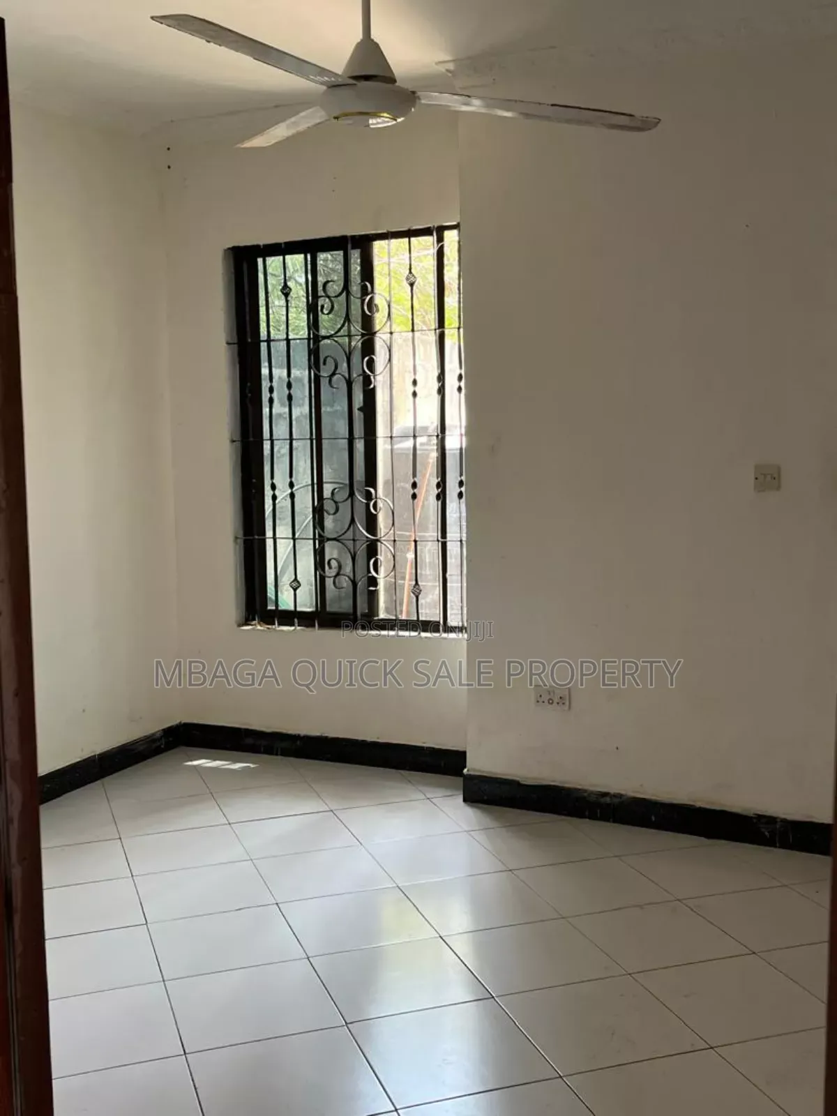 3bdrm Apartment in Kairuki Hospital, Mikocheni for rent