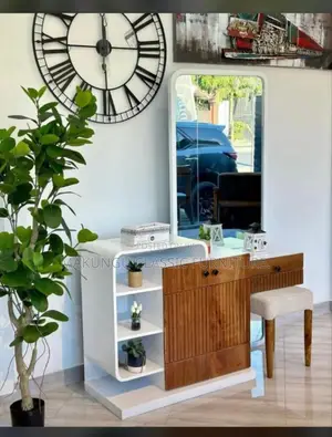 Modern Dressing Table