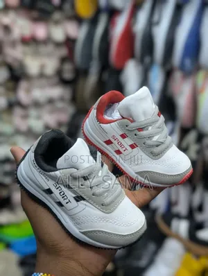 New Fashion Sports Unisex Shoes