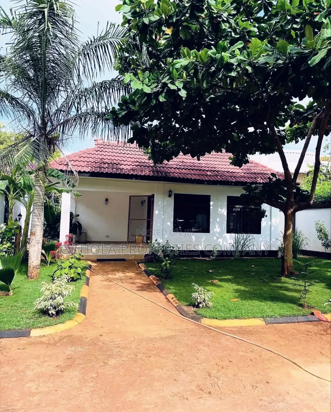 Furnished 2bdrm House in Masaki for rent