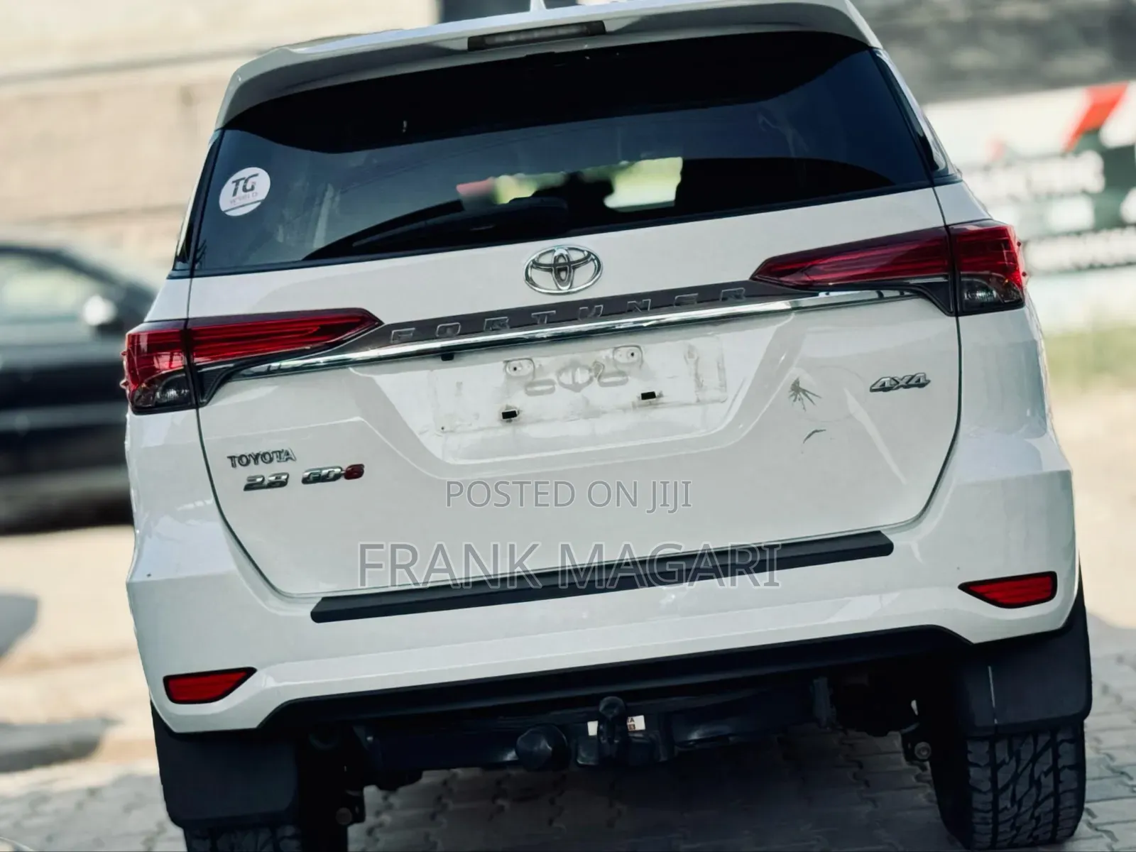 Toyota Fortuner 2.8 D AWD 2017 White