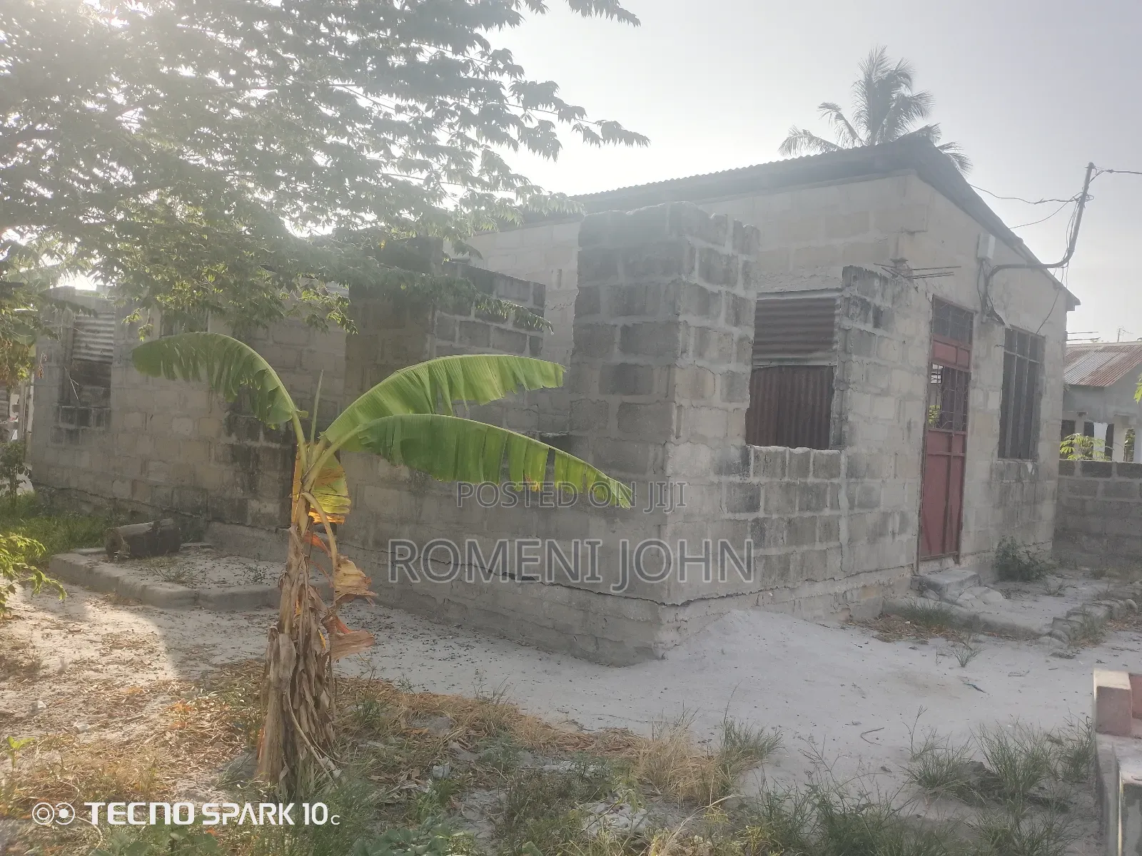 5bdrm House in Tanzania Daresalaam, Ilala for sale