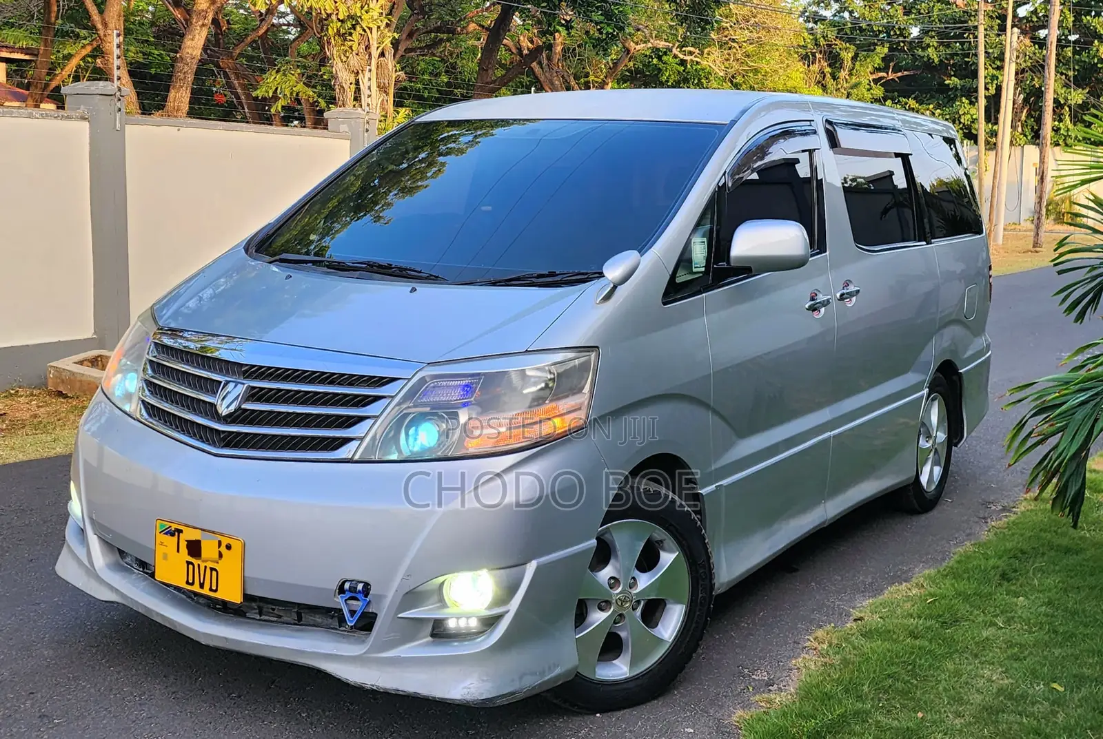 Toyota Alphard 2006 Silver