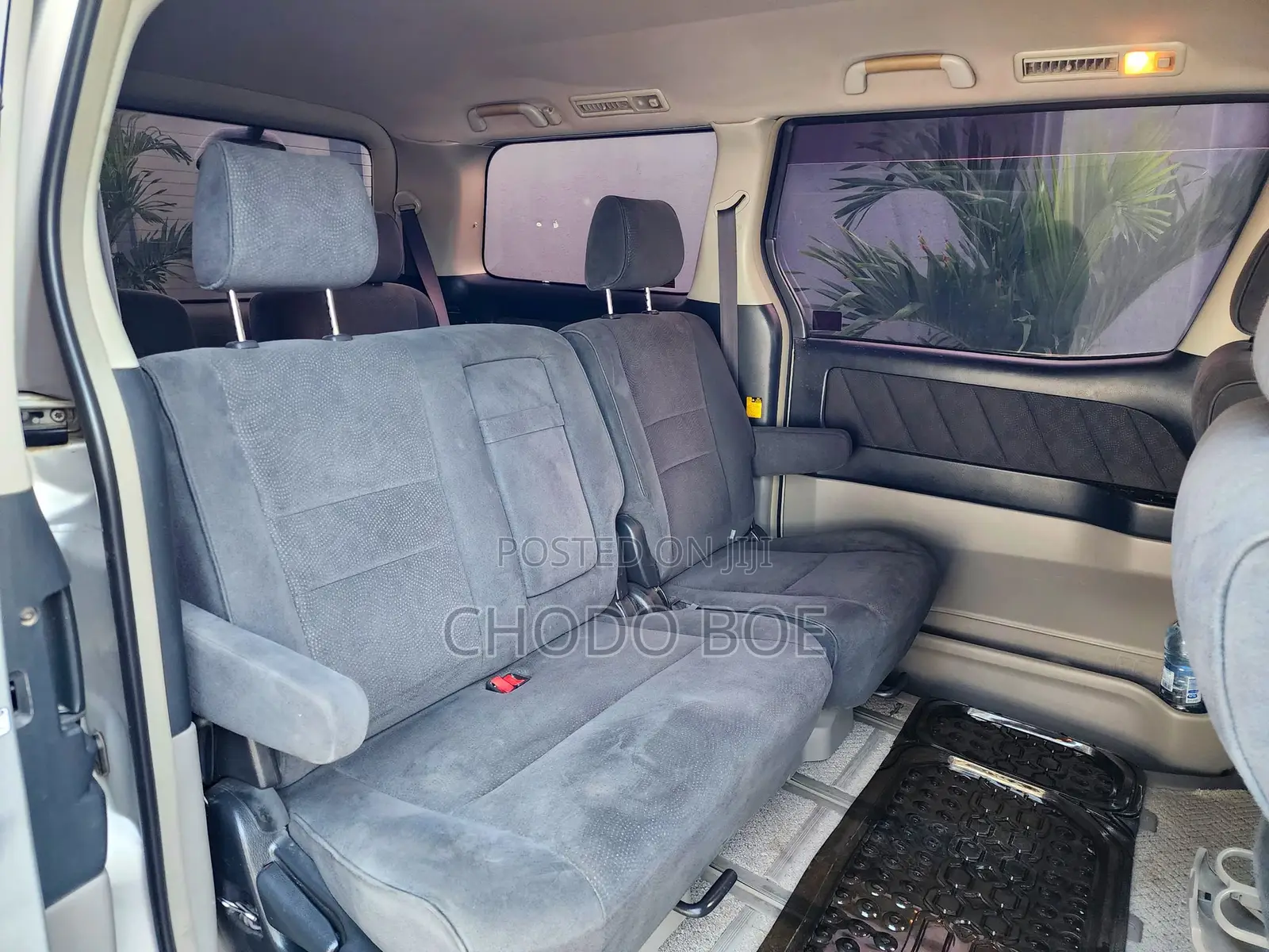 Toyota Alphard 2006 Silver