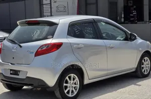 Mazda Demio 2011 Silver