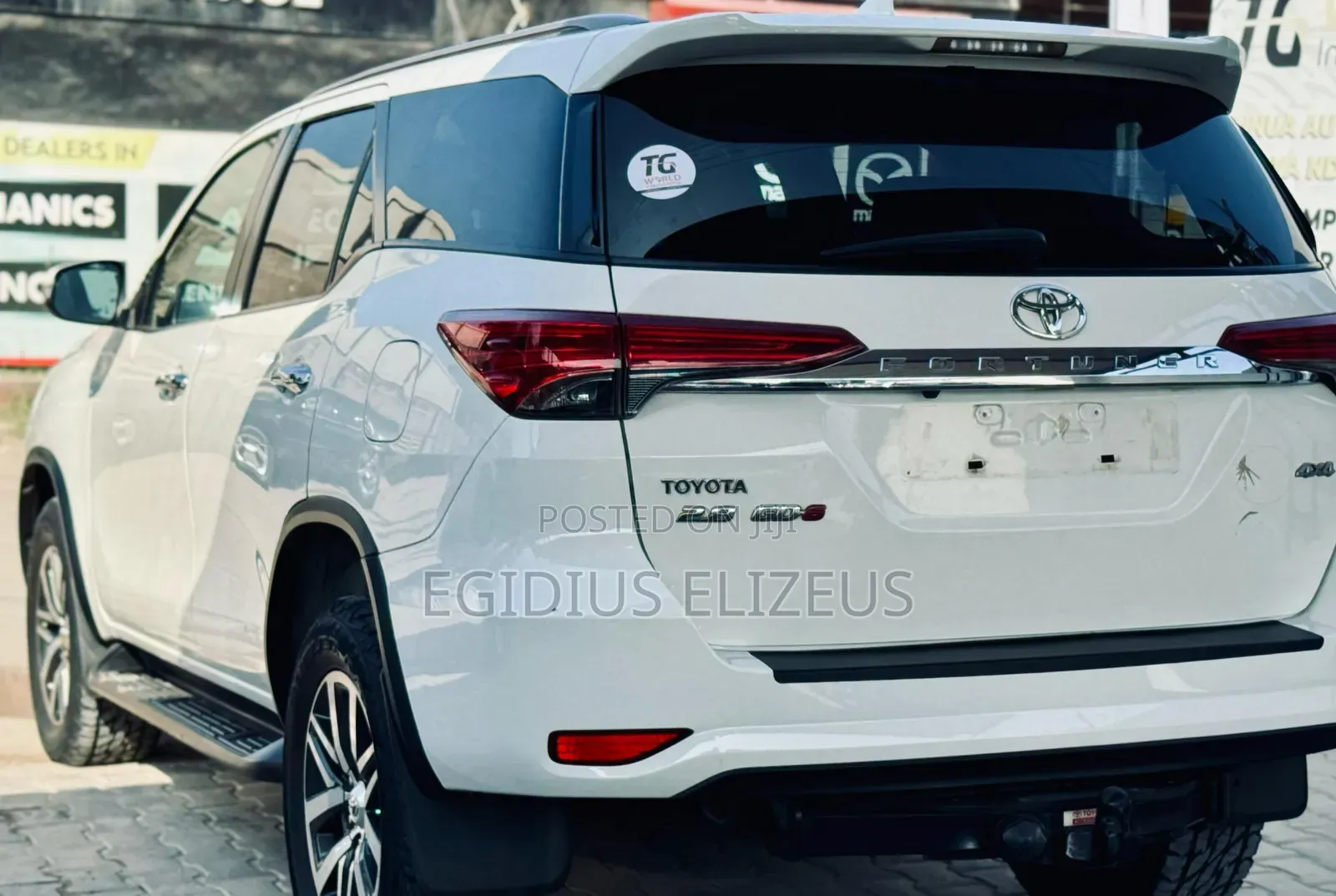 Toyota Fortuner 2017 White