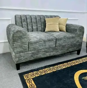 Sofa La Watu Wawili Full Fibres Na Spring
