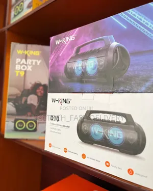 W-King D10 Portable Bluetooth Speaker
