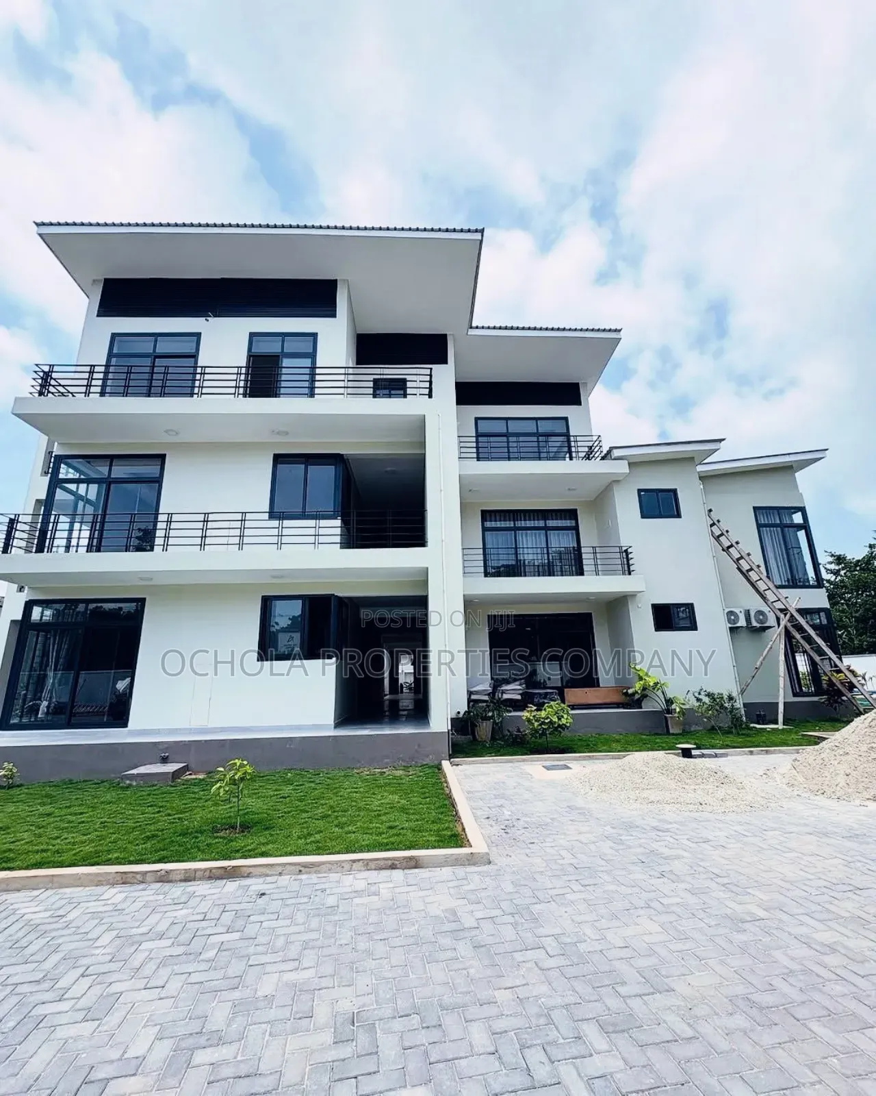 Furnished 2bdrm Apartment in Masaki for rent
