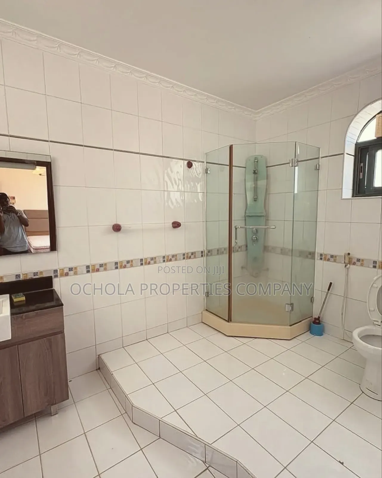 Furnished 3bdrm Apartment in Masaki for rent