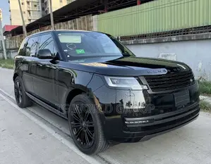 Land Rover Range Rover Vogue 2024 Black
