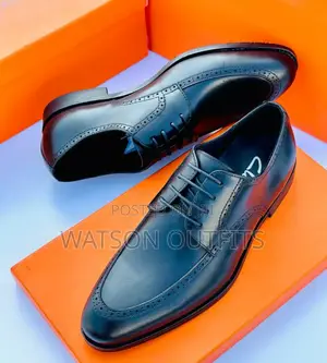 Clarks Mpya Zisizo Plain