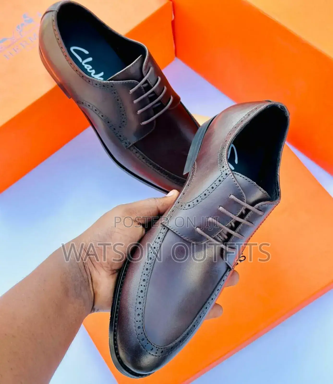 Clarks Mpya Zisizo Plain