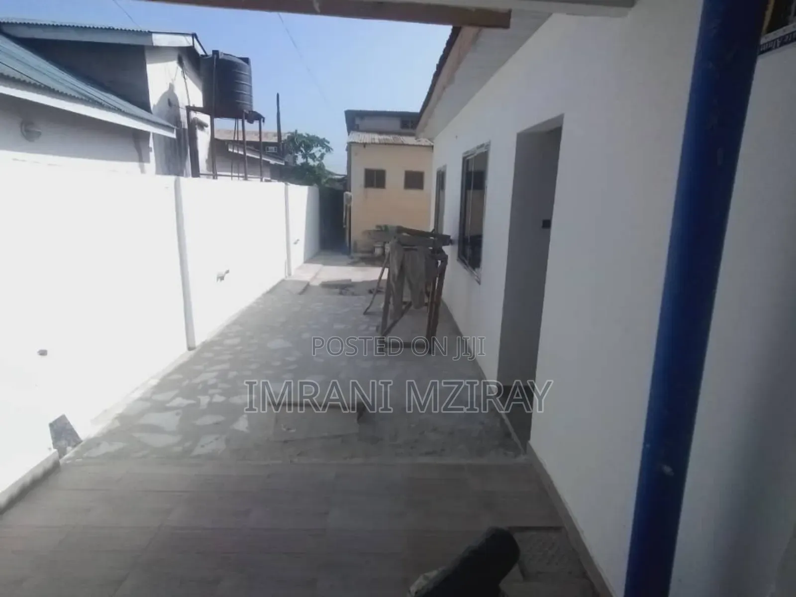 8bdrm Bungalow in Kariakoo for sale