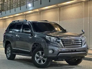Toyota Land Cruiser Prado 2014 Silver