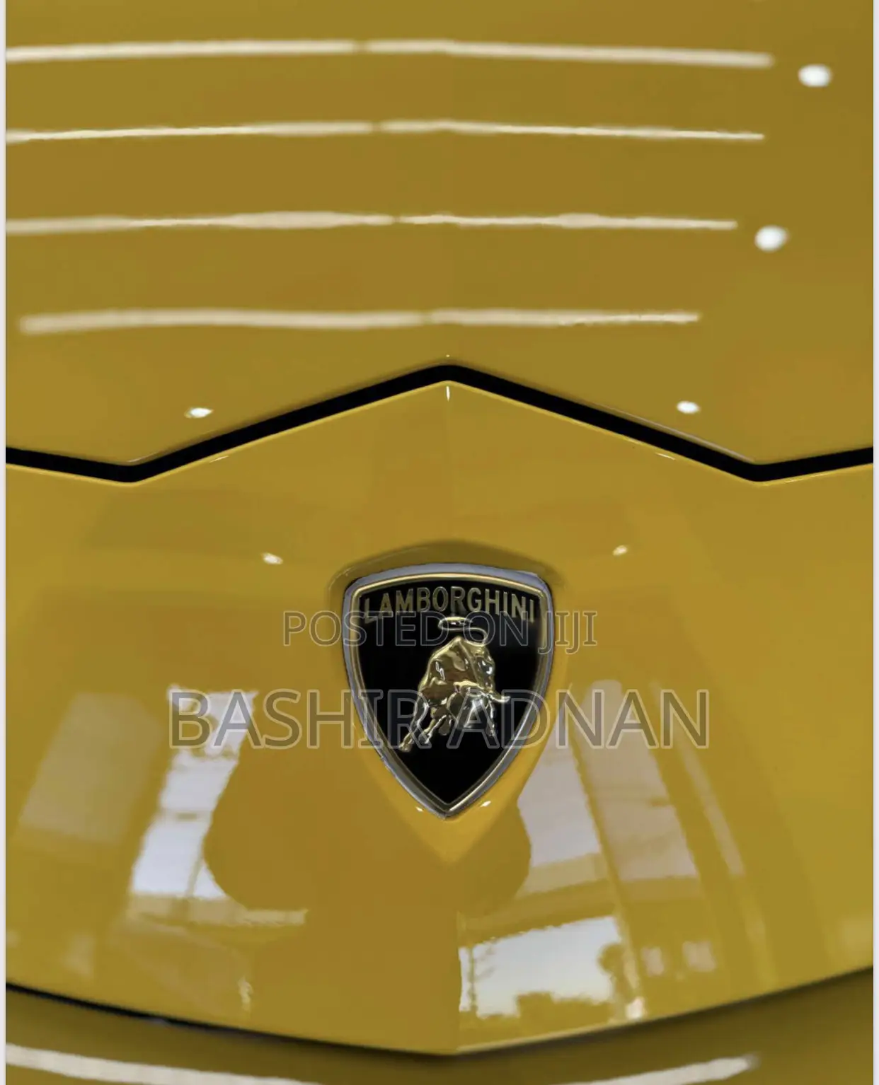 Lamborghini Urus Base 4dr AWD 2020 Yellow