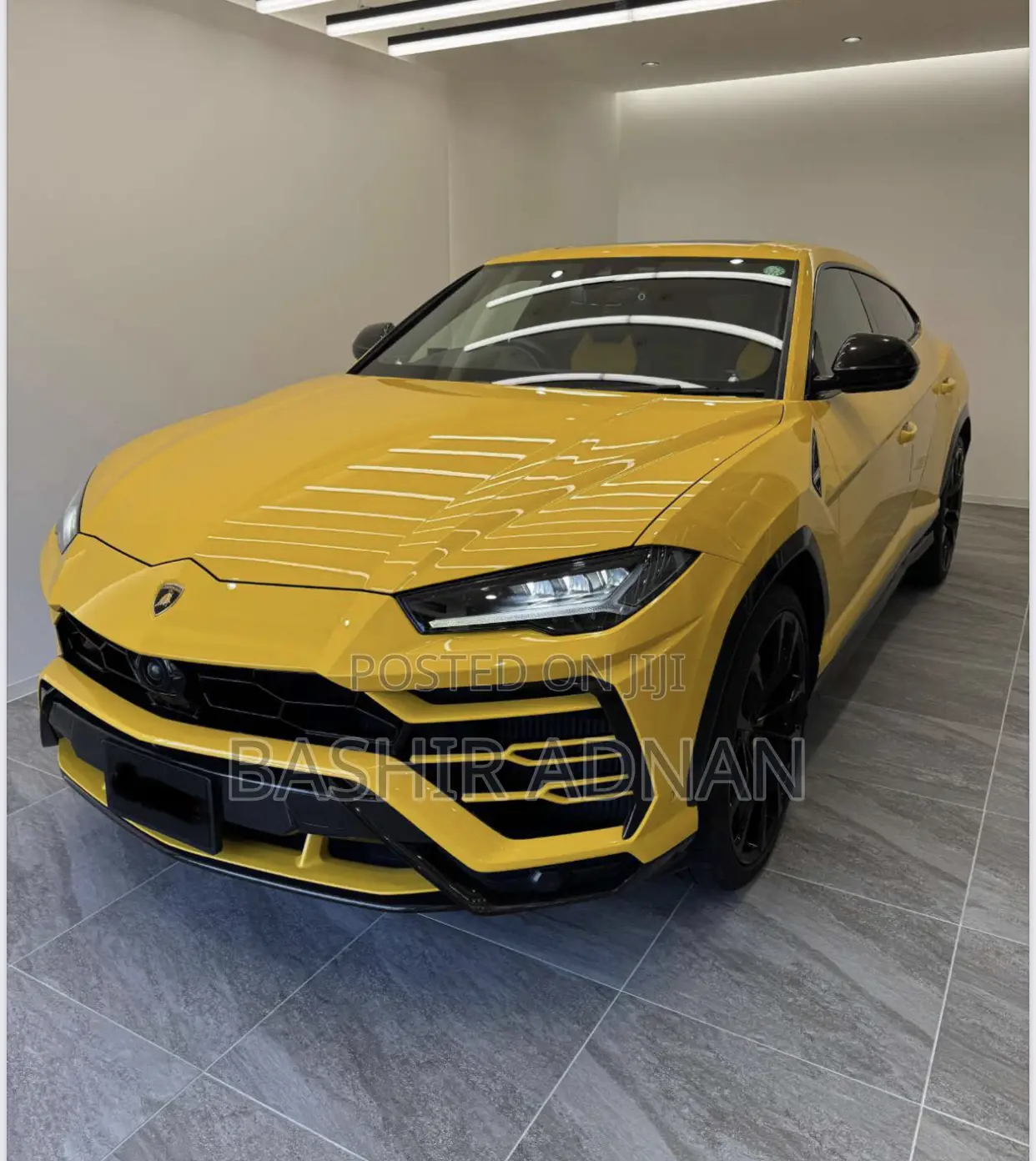 Lamborghini Urus Base 4dr AWD 2020 Yellow