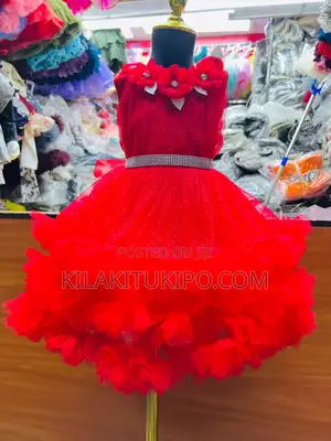 Gown With Shoulder Sleeve