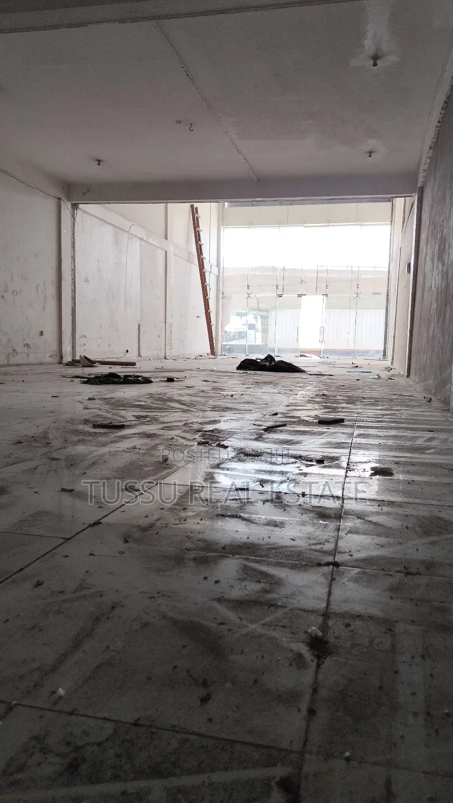 Warehouse/Shop for Rent at Tazara Traffic Light