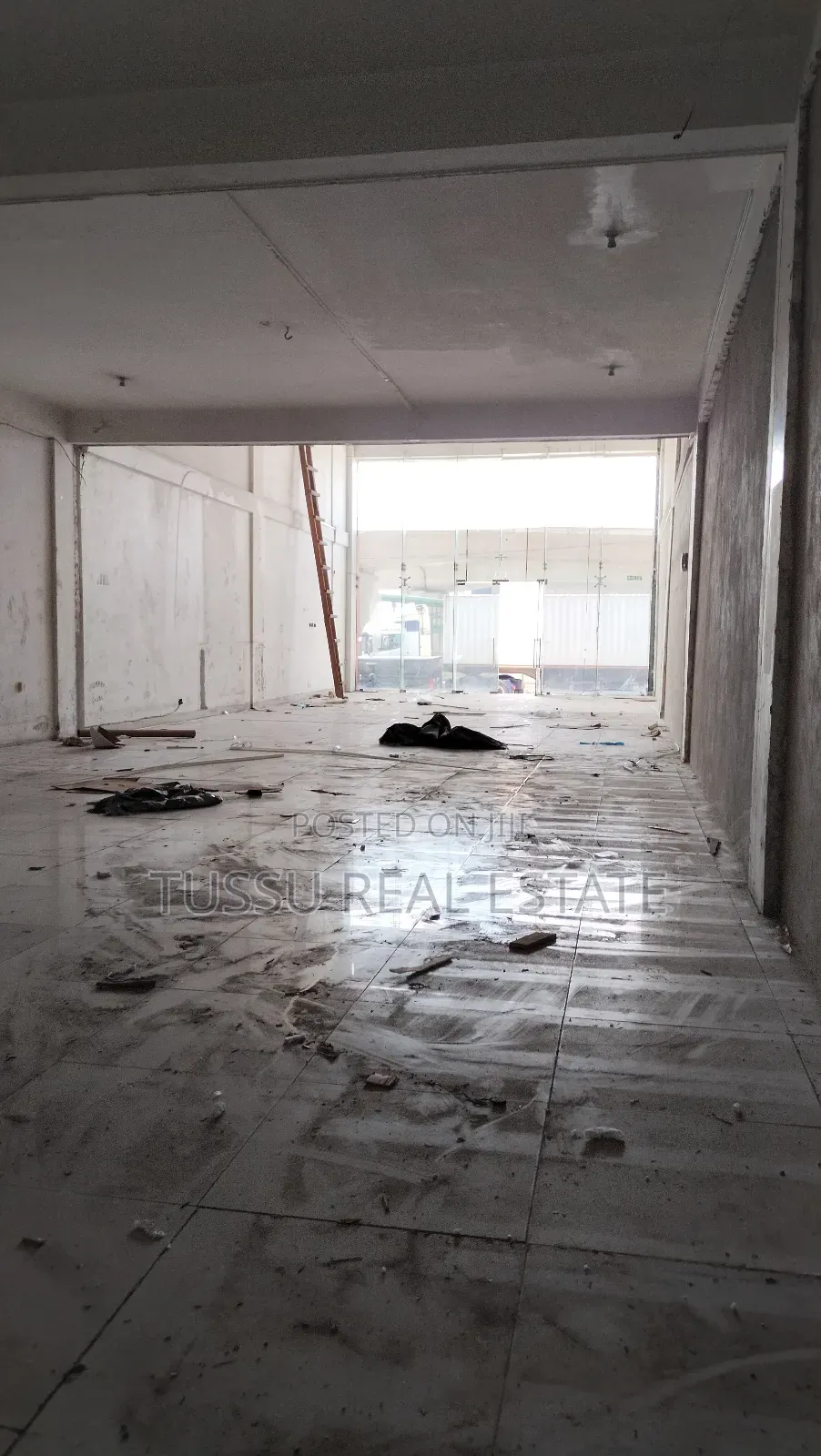 Warehouse/Shop for Rent at Tazara Traffic Light