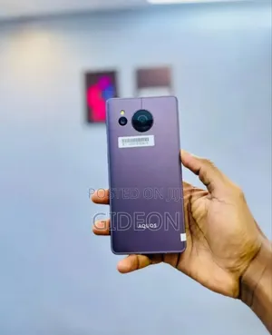 Sharp Aquos sense7 plus 128 GB Rose Gold