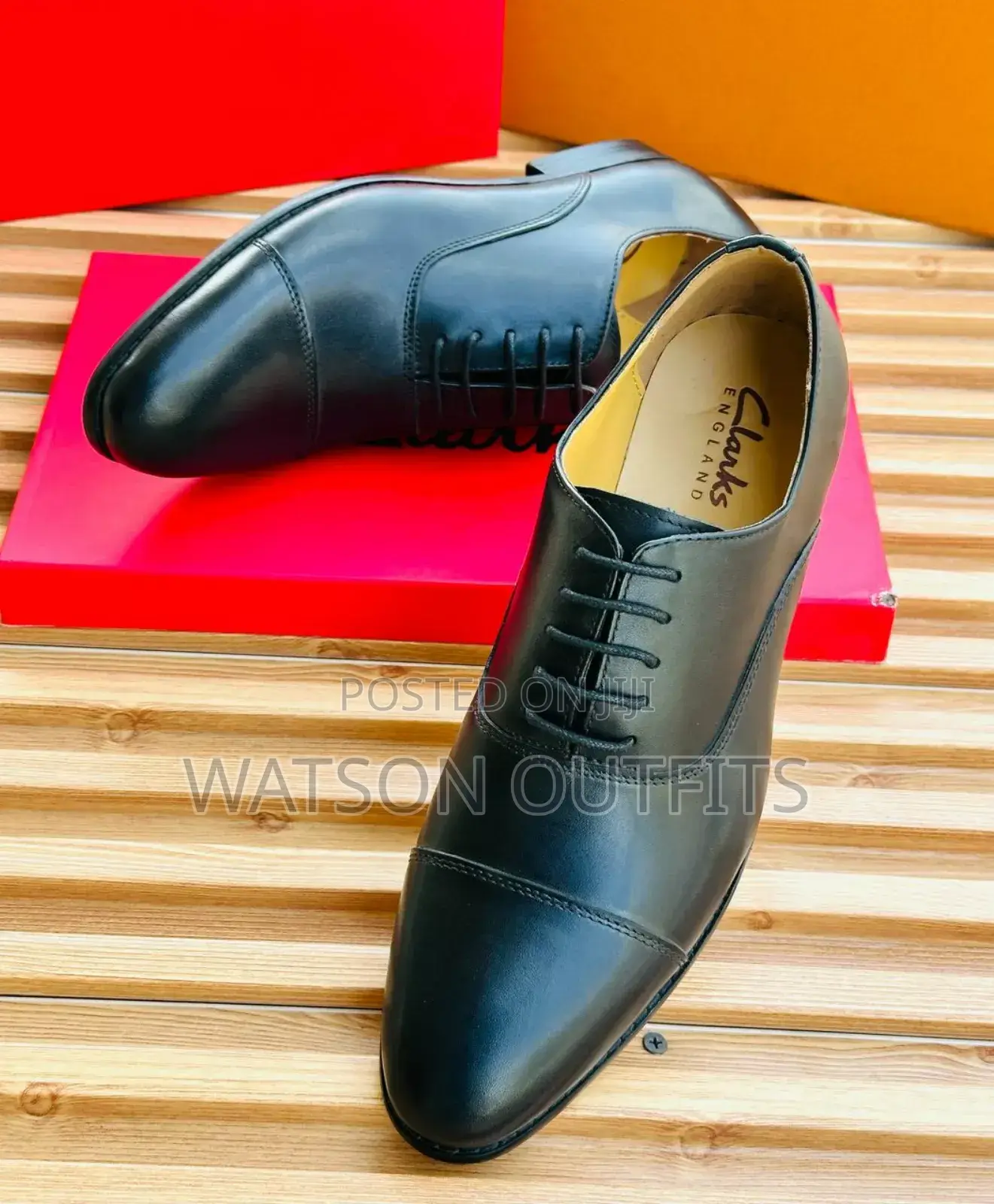 Classic Clarks Ya Ngozi