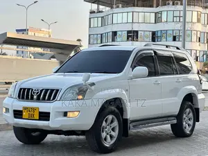 Toyota Land Cruiser 2006 White