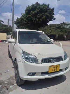 Toyota Rush 2009 White