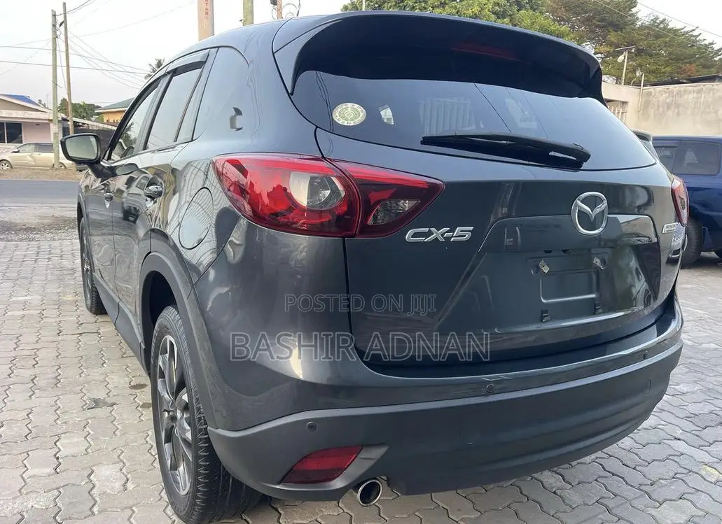 Mazda CX-5 2.2 Diesel FWD 2016 Gray
