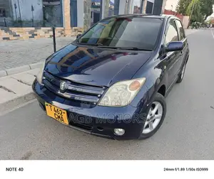 Toyota IST 2003 Blue