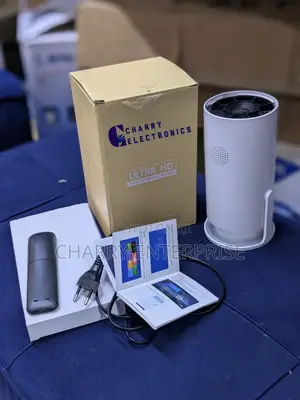 Mini Portable1080 Ultra Hd Smart Projector HDR 120' Display