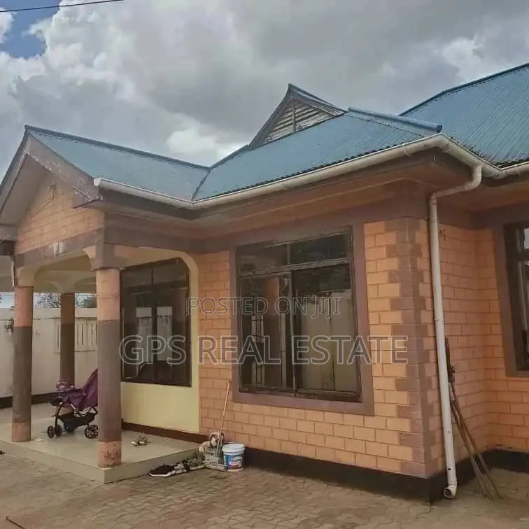 Two Houses in a Fance for Sale