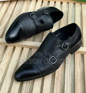 Dior Footwears Za Ngozi Isiyo Smooth