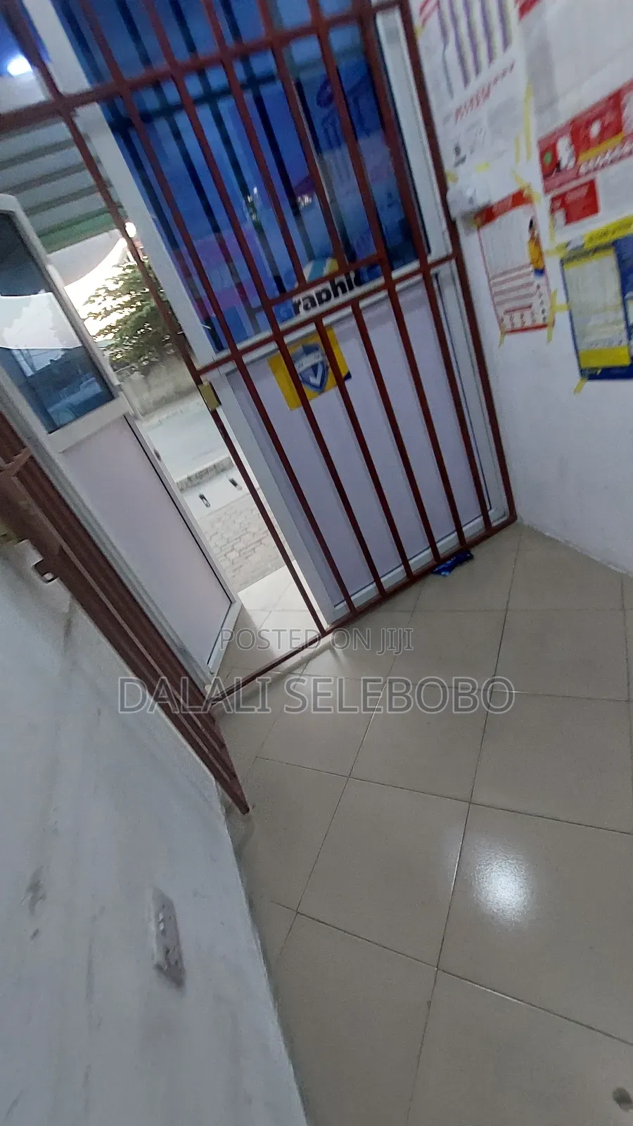 Frem Wakala Mobile Money at Simu 2000