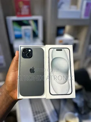 New Apple iPhone 15 128 GB Black