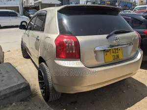 Toyota Allex 2005 Gold