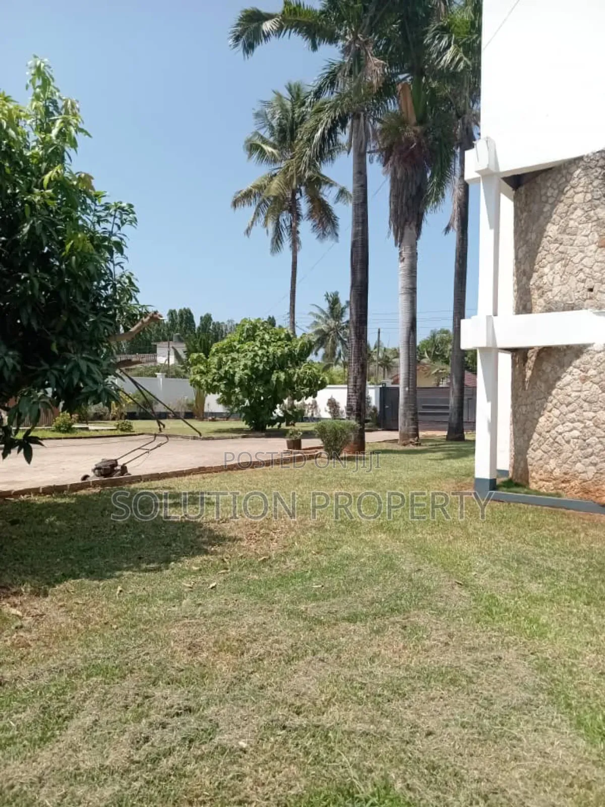 4bdrm House in Mikocheni for rent