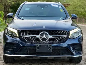 Mercedes-Benz GLC-Class 2016 Blue